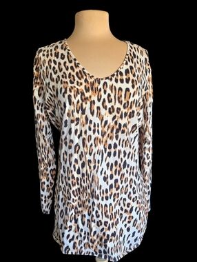 VENUS Leopard Print Scoop Neck Top - Beige, Black, Tan